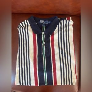 Men’s XXL. Looks brand new! Polo Ralph Lauren Short sleeve polo!
